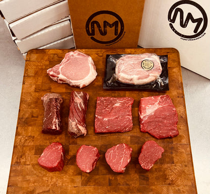 Sampler Naperville Meats Compart Family Farms Heritage Duroc Breed 21-Day Dry Aged Pork Chops USDA Prime Filet Mignon Hanger Steak Flat Iron Steak Gift Box